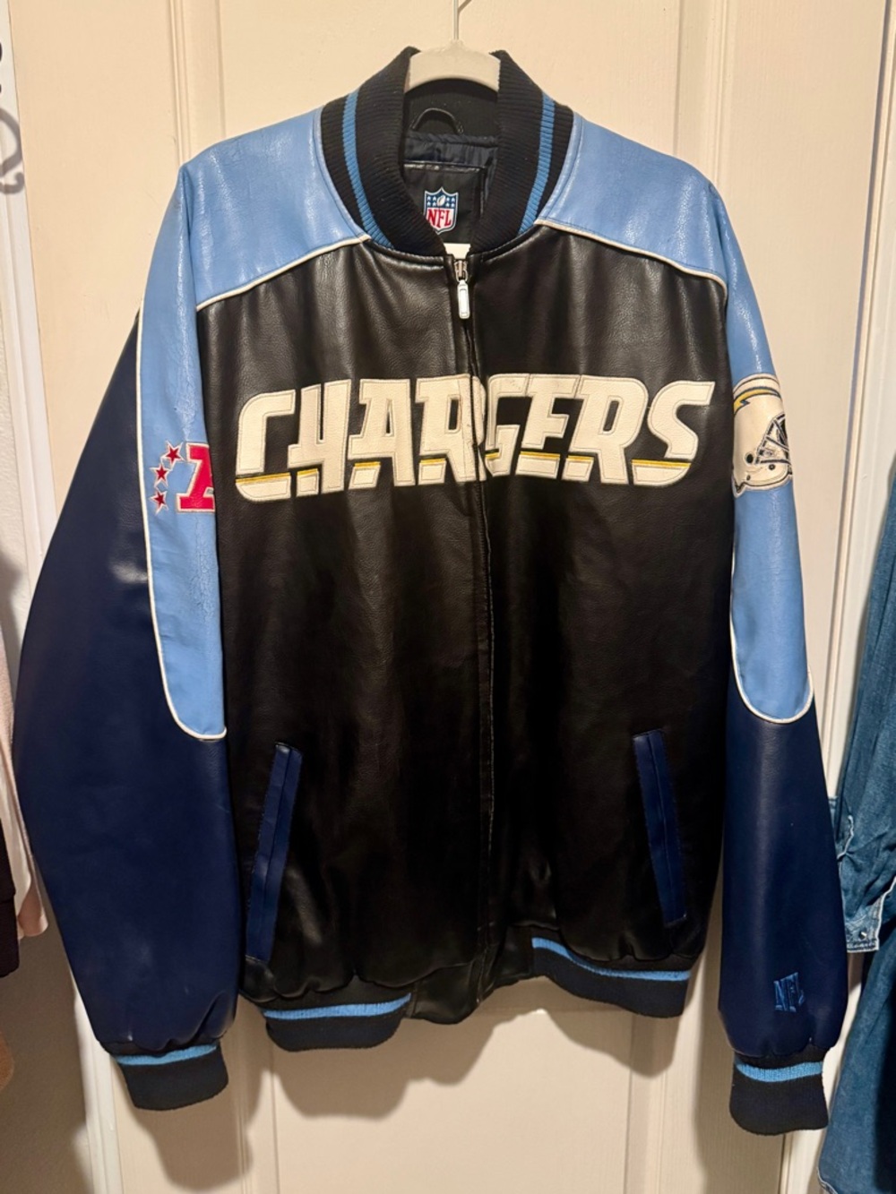 Vintage XL NFL Chargers Leather Bomber Jacket - Black & Light Blue